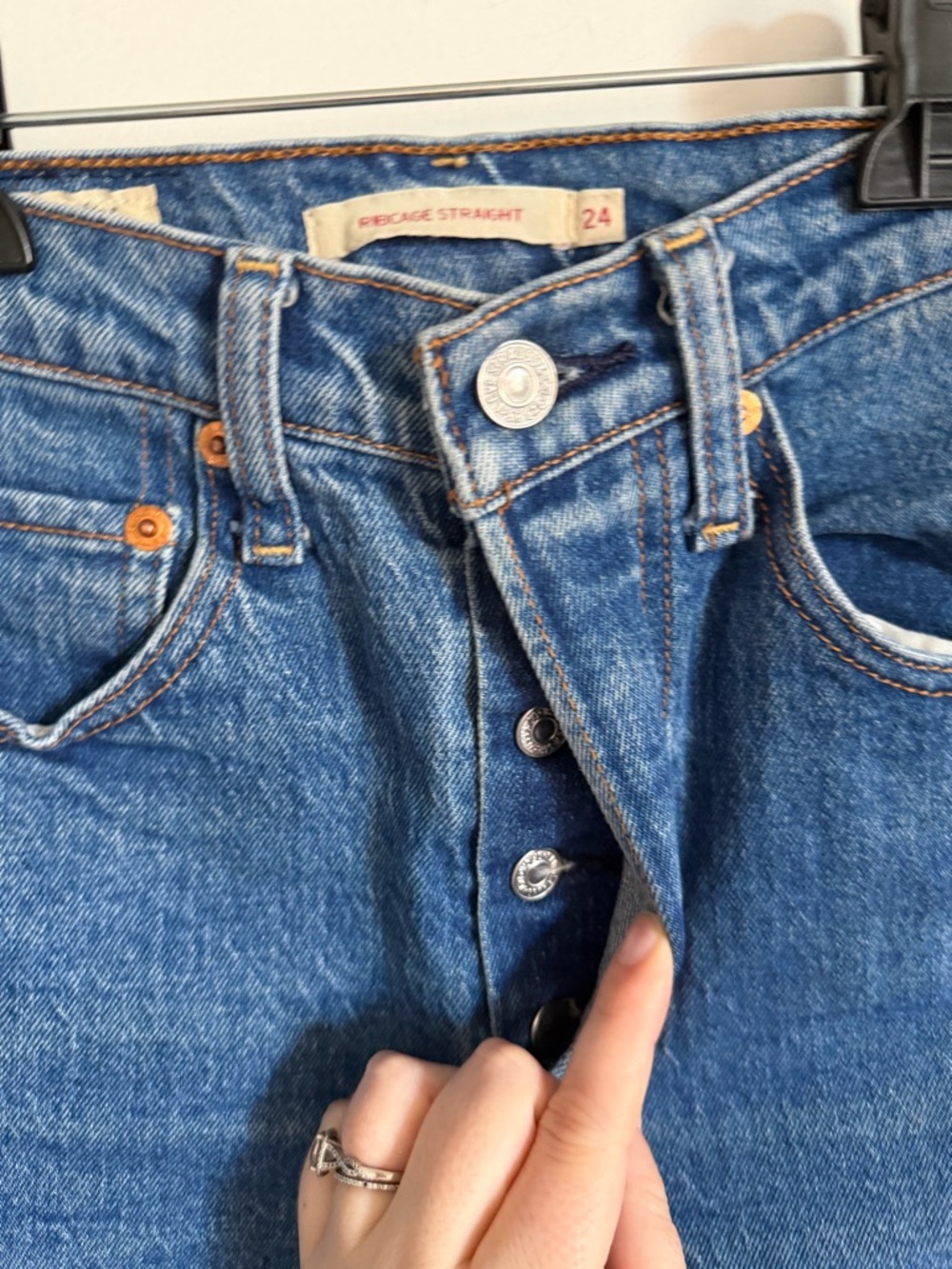 Levi’s Premium Denim Classic Blue Ribcage Straight 5 Button Fly Jeans size 24 - Picture 4 of 9